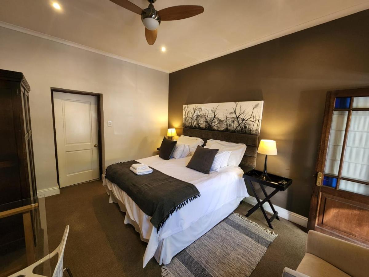 Melville Turret Guesthouse Johannesburg Esterno foto